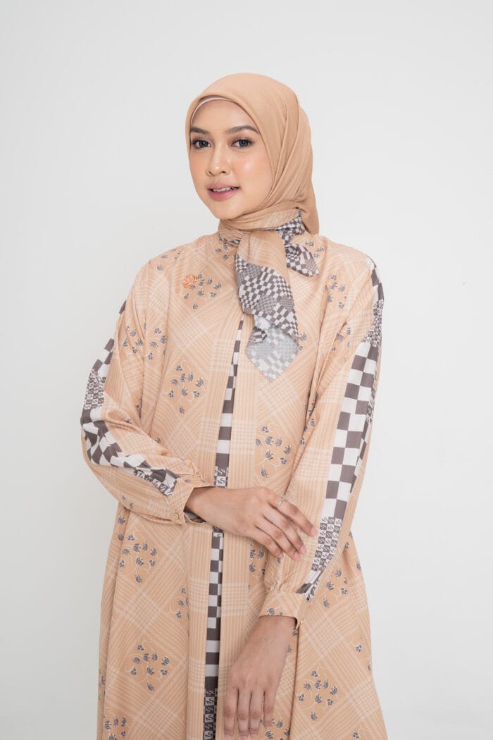 Afsha dress - Image 2