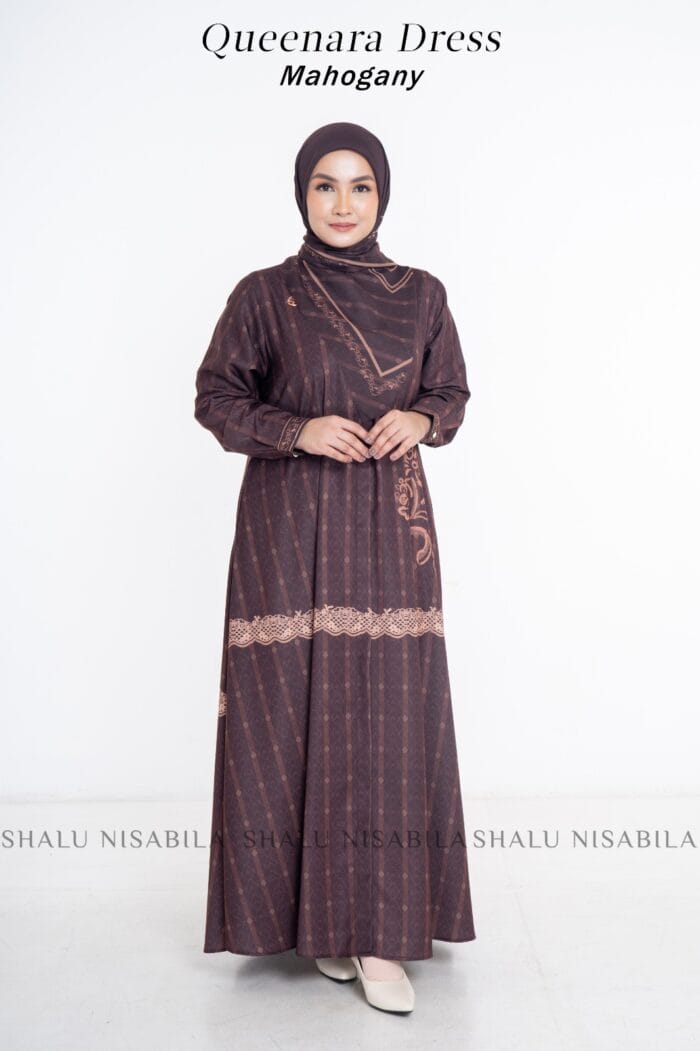 Queenara dress - Image 2