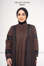 Aksara Dress - Image 7