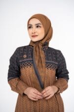 Aiko scarf