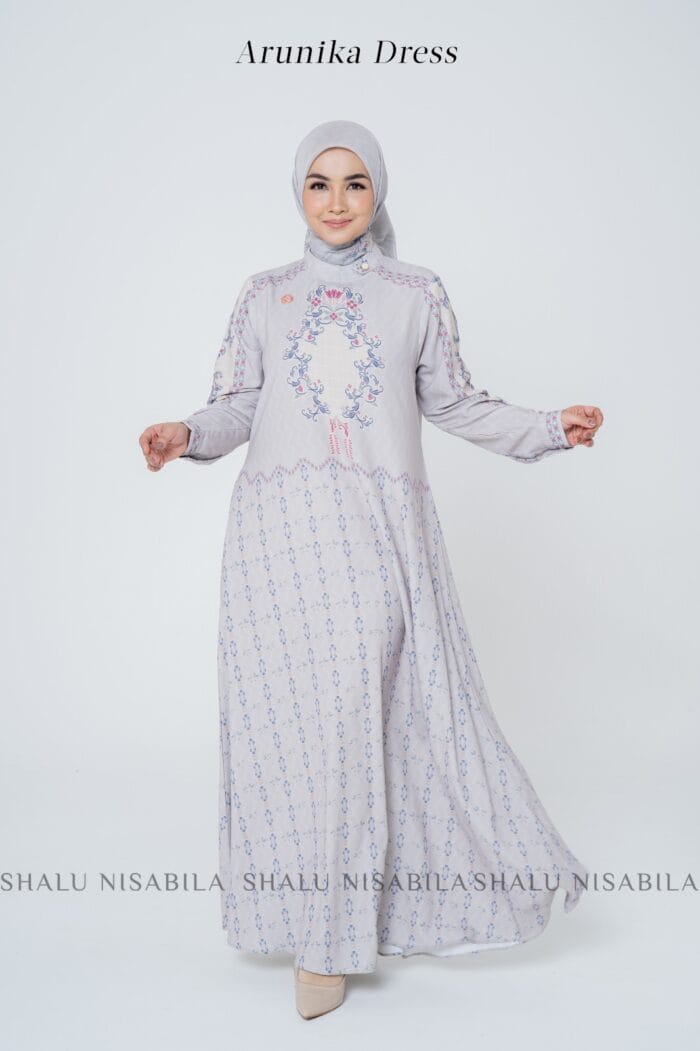 Arunika dress - Image 12