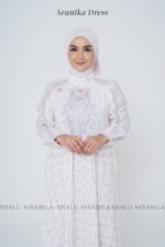 Arunika dress - Image 9