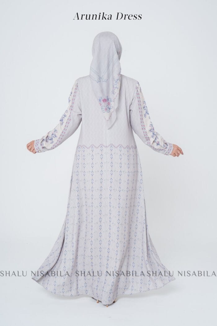 Arunika dress - Image 13