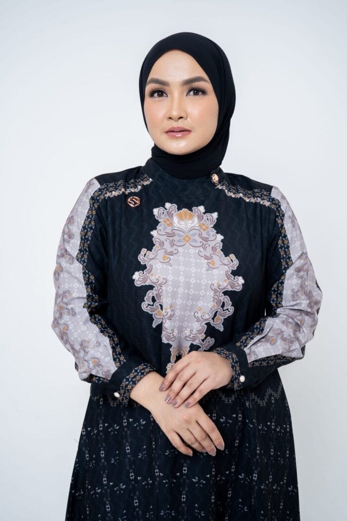 Arunika dress - Image 15