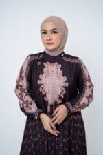 Arunika dress - Image 6