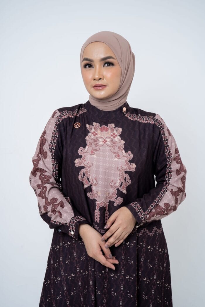 Arunika dress - Image 6