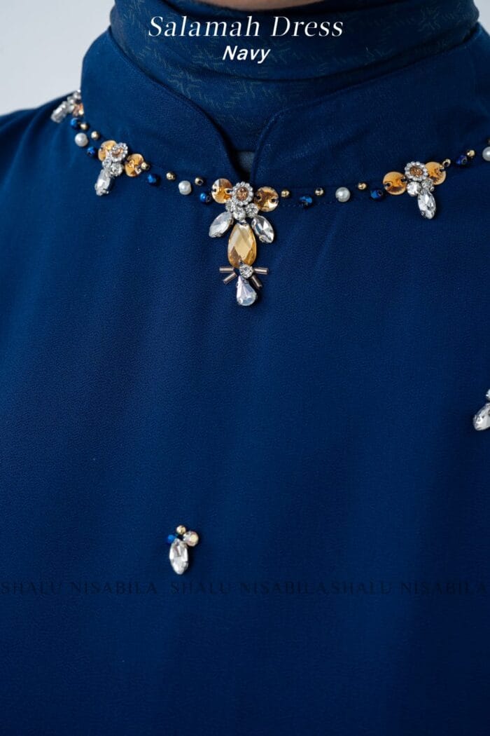 Salamah dress - Image 8
