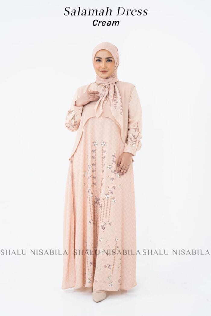 Salamah dress - Image 13
