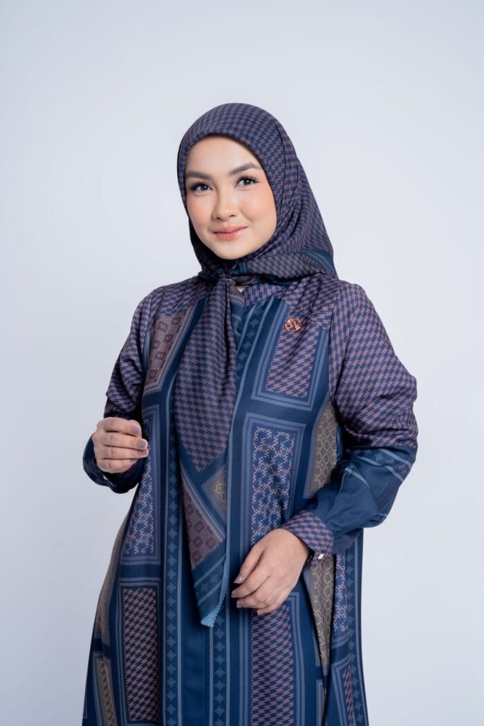 Lily Dress - Image 15