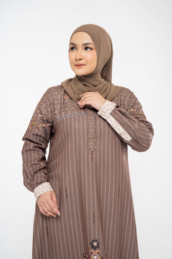 Khalisa Dress - Image 4