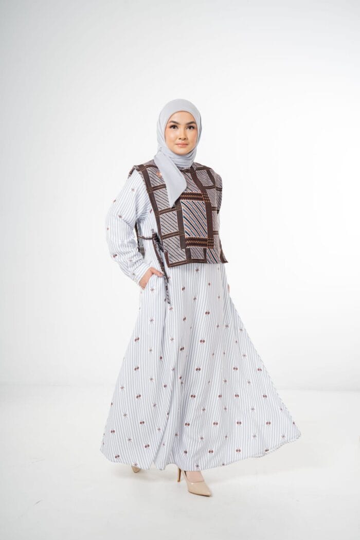 Asvara dress - Image 7