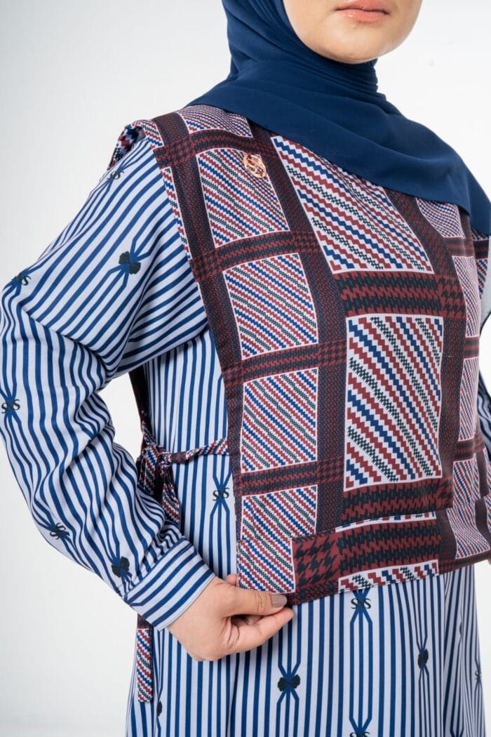 Asvara dress - Image 8