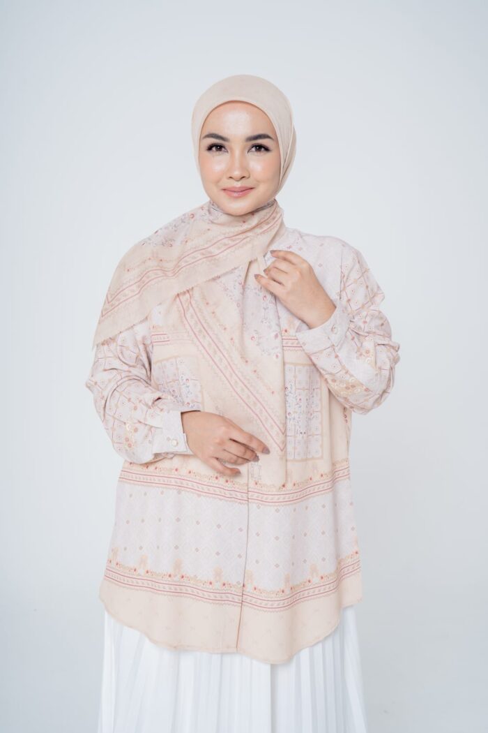 Keylani blouse - Image 5