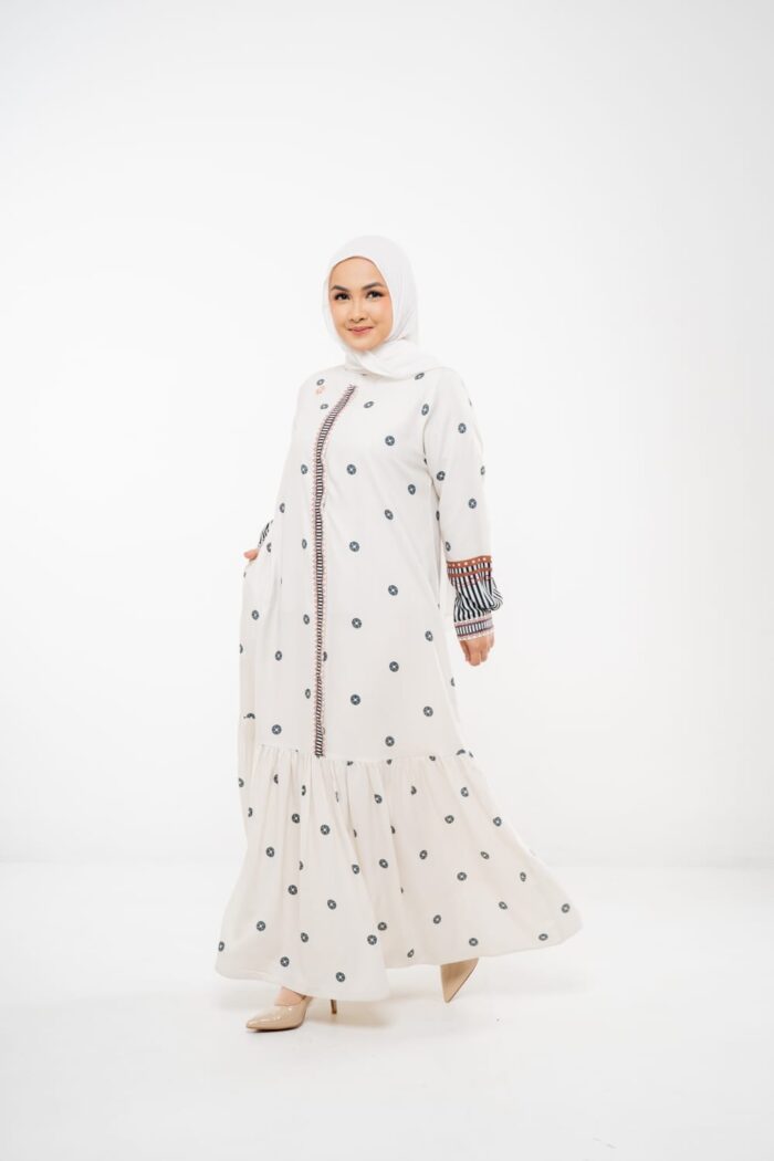 Lanaa dress - Image 19