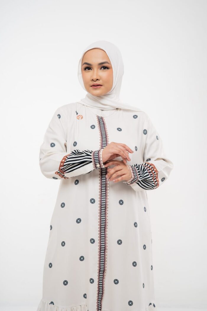 Lanaa dress - Image 17