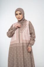 Nawilla dress - Image 11