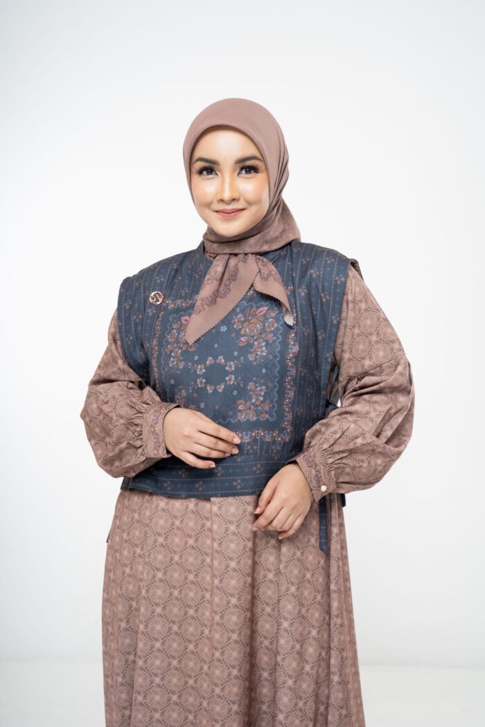 Latafa dress - Image 2