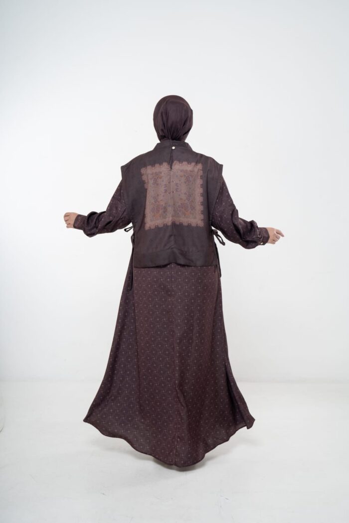 Latafa dress - Image 9